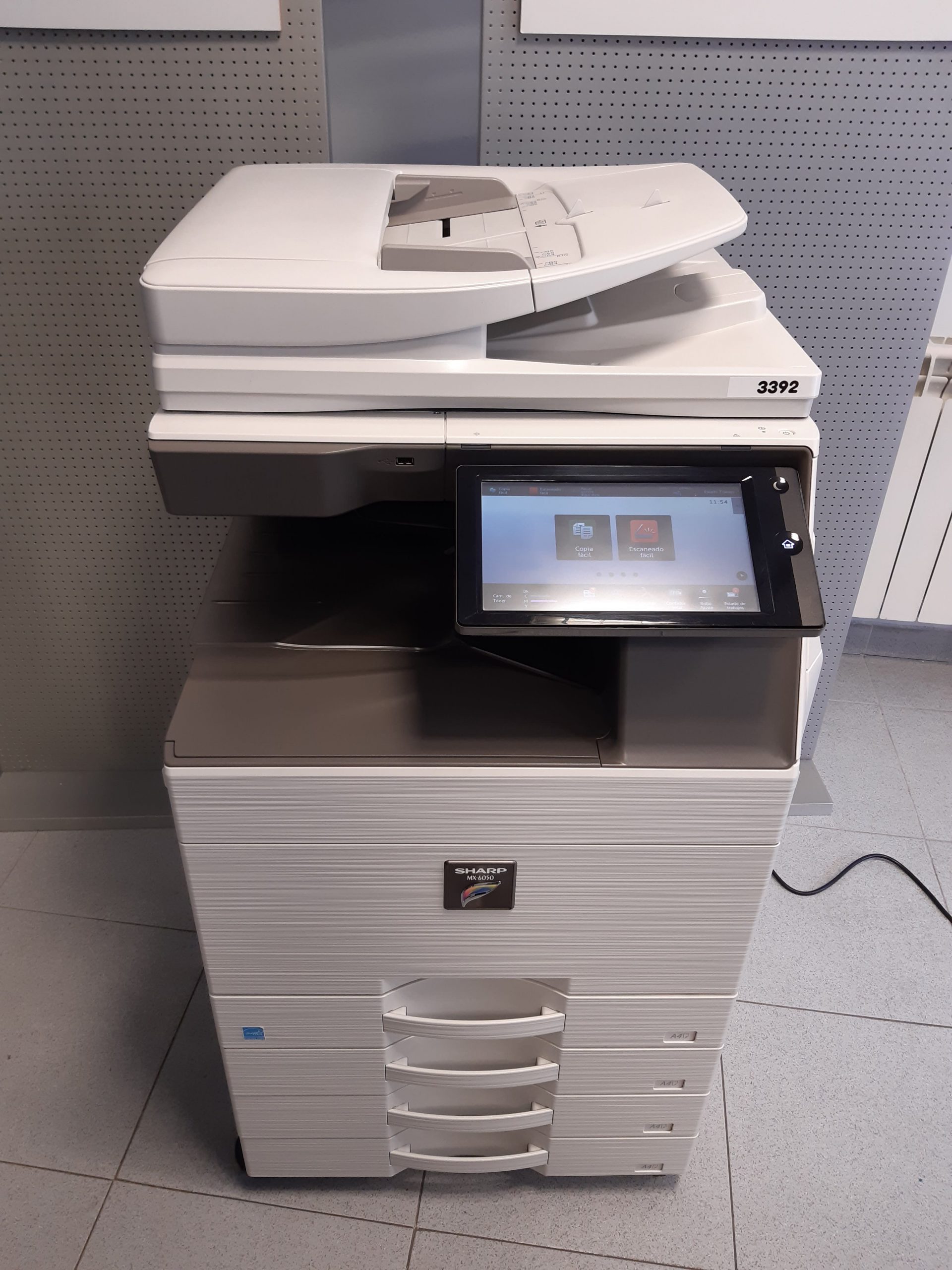  Sharp MX-4050N - Impresora multifunción láser a color A3 A4  renovada - 40 ppm, copia, impresión, escaneo, duplexación automática, red,  2 bandejas, soporte : Productos de Oficina